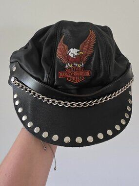 1970s Vintage Harley-Davidson leather biker cap – authentic and rare.